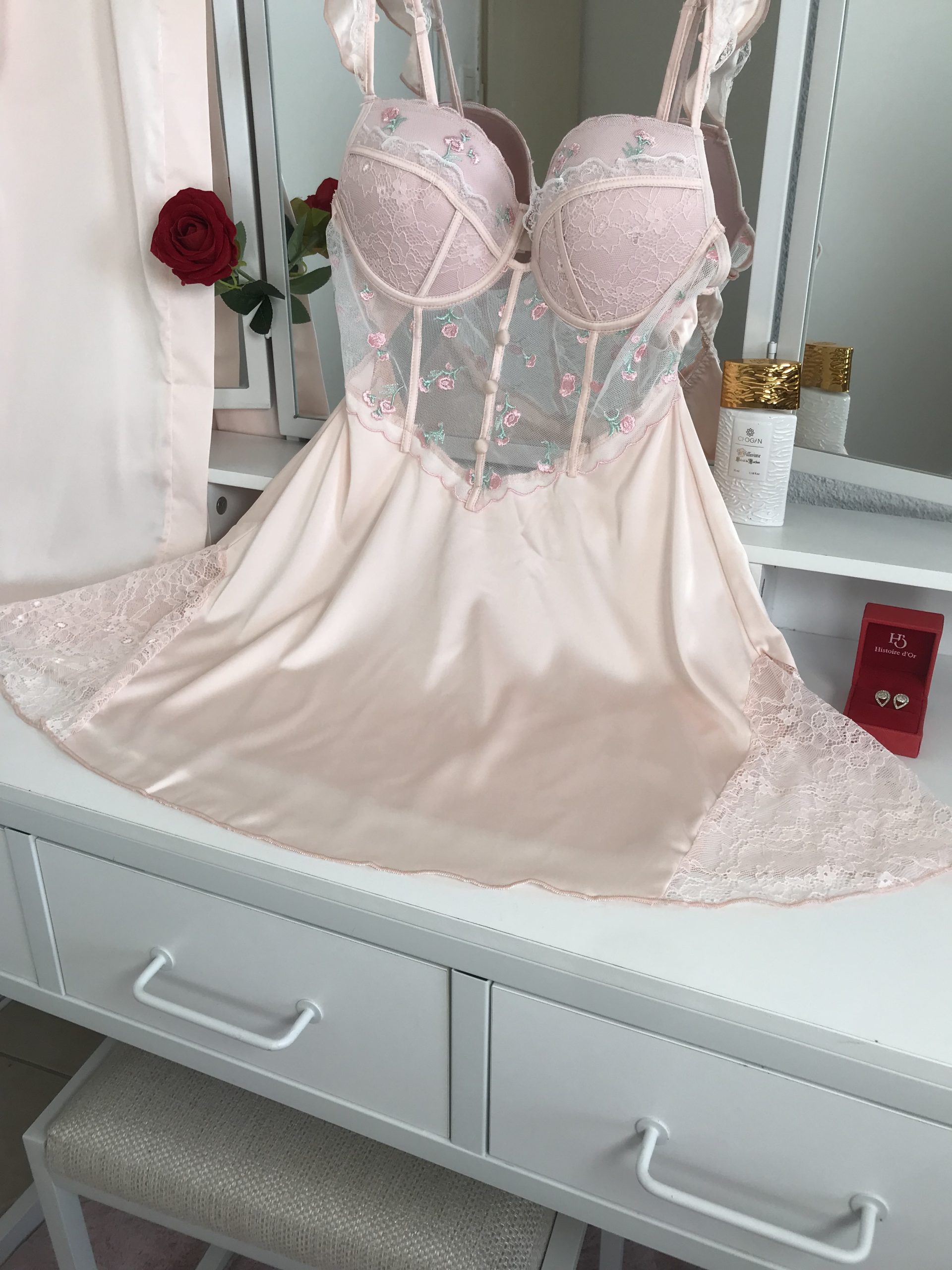 Ensemble Nuisette & Kimono - Rose orné de dentelle – Image 3